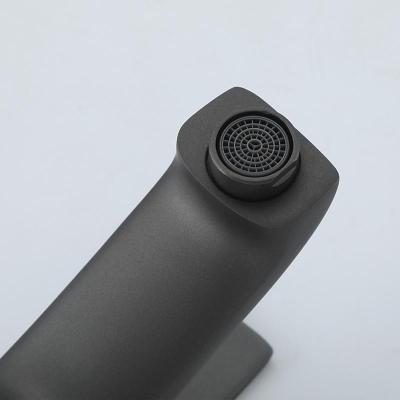 F1075-9_13
